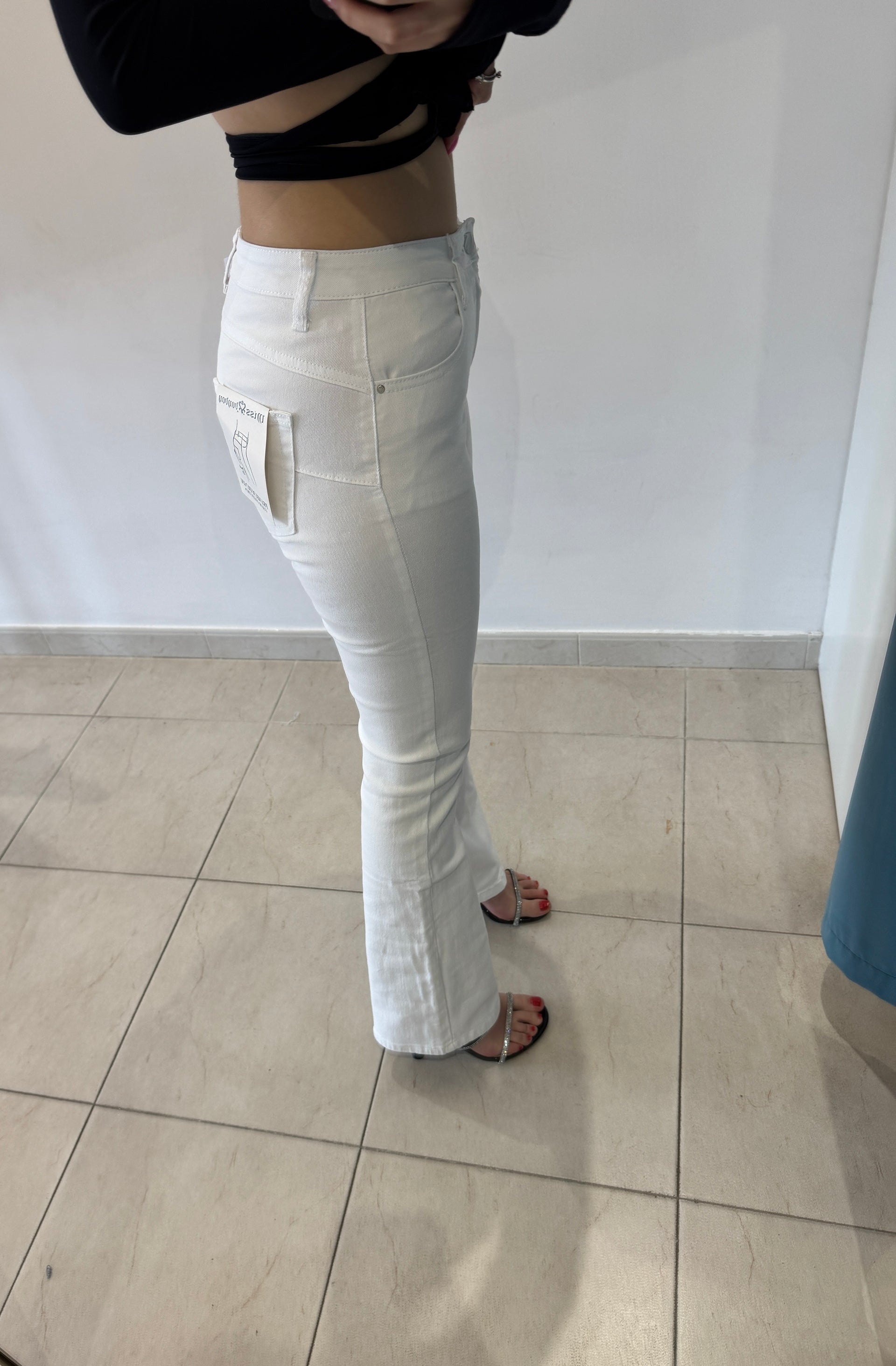 Jeans a zampa bianco