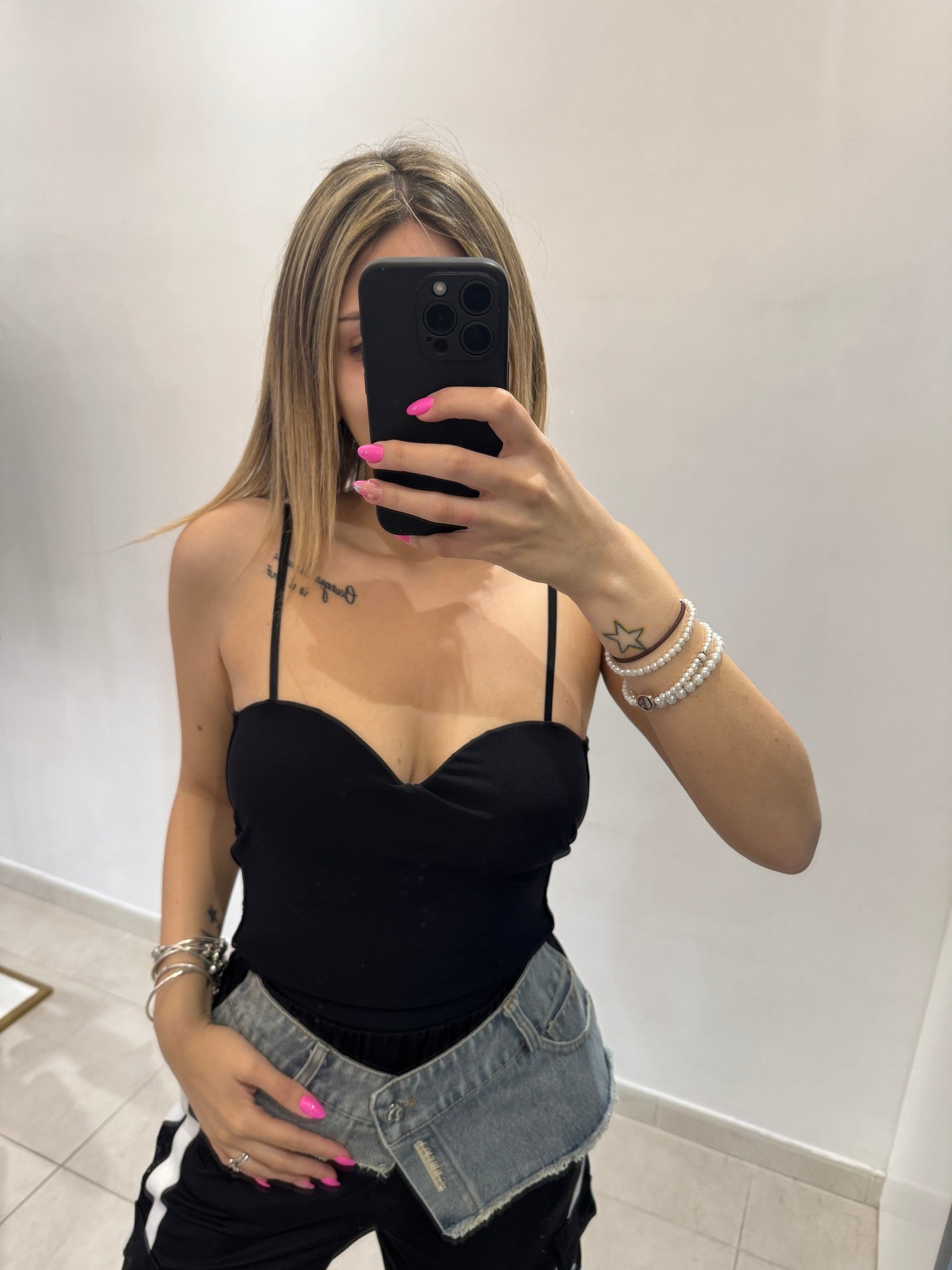 Top Lara